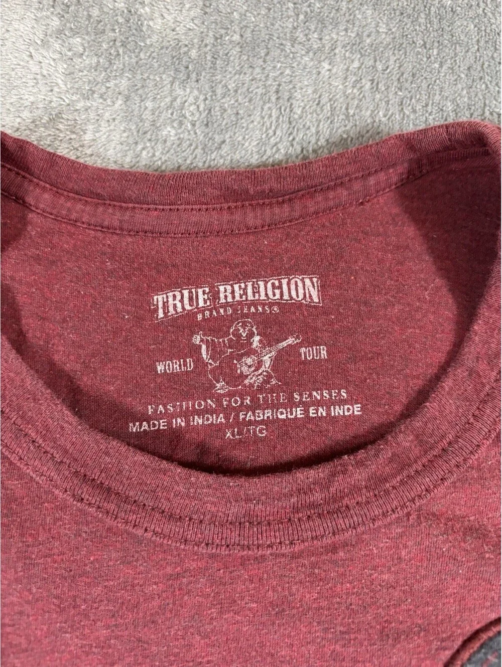 True Religion Tee Shirt Men’s Red And Grey XL Casual Comfortable